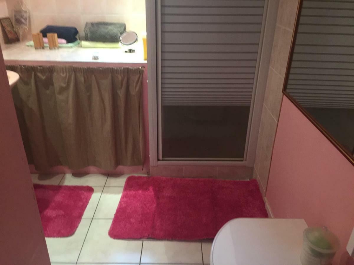 Les Orchidees Quarto em Acomodações Particulares